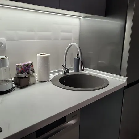 Apartman Ns Private Parking Novi Sad Exterior photo